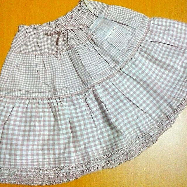 PINK HOUSE(ピンクハウス)の値下げしました。PINK HOUSE トップス&スカートセット キッズ/ベビー/マタニティのキッズ服女の子用(90cm~)(その他)の商品写真