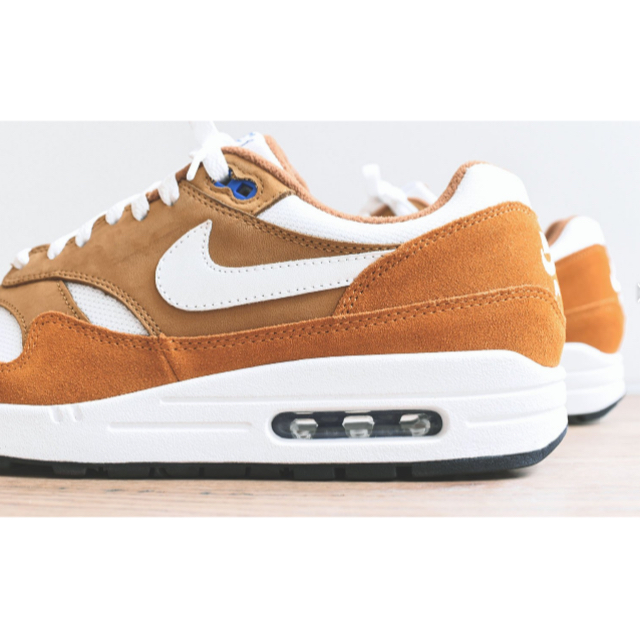 NIKE(ナイキ)のNIKE AIRMAX1 PREMIUM RETRO CURRY 値段交渉受付中 メンズの靴/シューズ(スニーカー)の商品写真