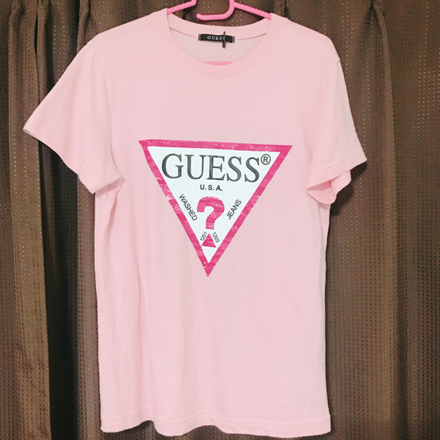 GUESS(ゲス)のGUESS☆Ｔシャツ ピンク  レディースのトップス(Tシャツ(半袖/袖なし))の商品写真