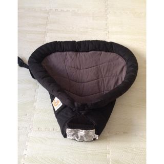 エルゴベビー(Ergobaby)のエルゴ インサート 正規品 ergobaby(抱っこひも/おんぶひも)