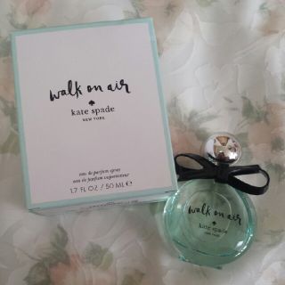 ケイトスペードニューヨーク(kate spade new york)の美品♥kate spade 香水(香水(女性用))