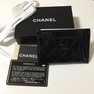 シャネル(CHANEL)のシャネル CHANEL カードケース パテントレザー 黒(名刺入れ/定期入れ)