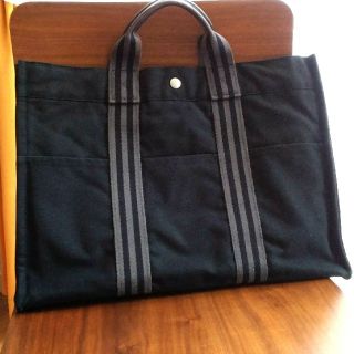 エルメス(Hermes)の【送料無料】HERMES エルメスフールトゥ MM  ブラック(トートバッグ)