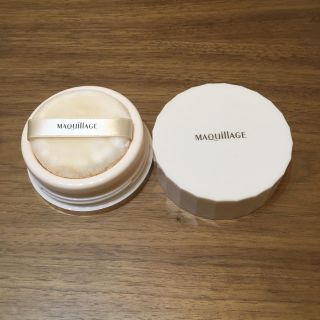 シセイドウ(SHISEIDO (資生堂))のMAQuillAGE ドラマティックルースパウダー(フェイスパウダー)