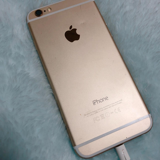 iPhone6 本体 docomo 64G スマホ/家電/カメラのスマートフォン/携帯電話(スマートフォン本体)の商品写真