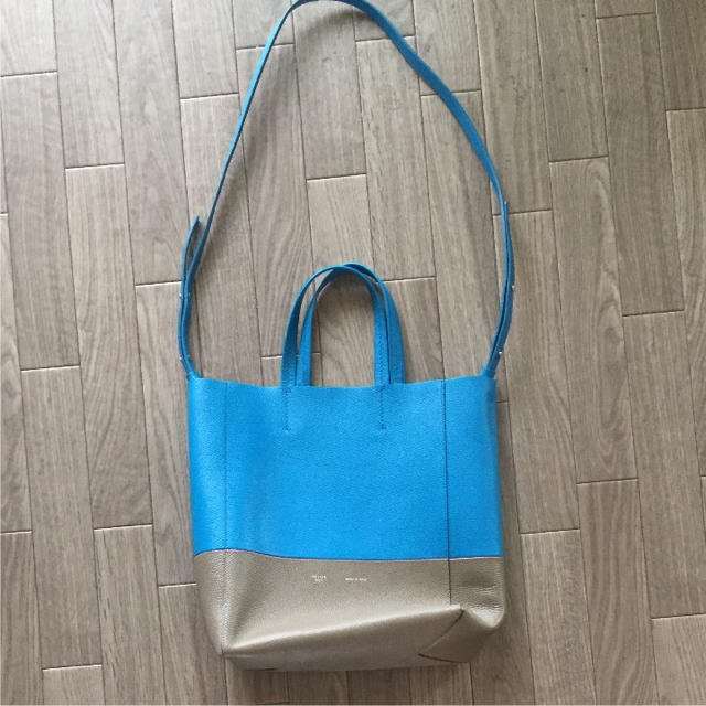 celine(セリーヌ)の専用セリーヌ スモールカバ レディースのバッグ(トートバッグ)の商品写真