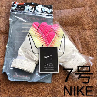 ナイキ(NIKE)の新品☆NIKEGKグローブ SALE中☆お値下げ不可☆(その他)