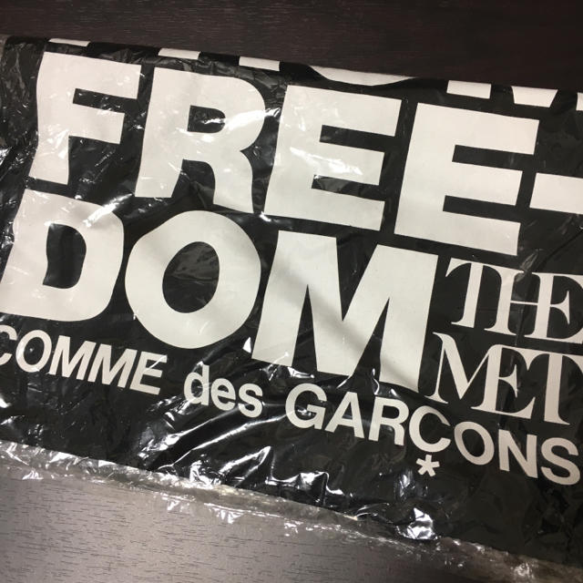 COMME des GARCONS(コムデギャルソン)の新品 コムデギャルソン メトロポリタン美術館限定トートバッグ MET メンズのバッグ(トートバッグ)の商品写真