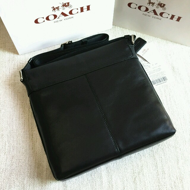 COACH(コーチ)のCOACHコーチ正規品 ショルダーバッグ F71721 ブラック メンズ用バッグ メンズのバッグ(ショルダーバッグ)の商品写真