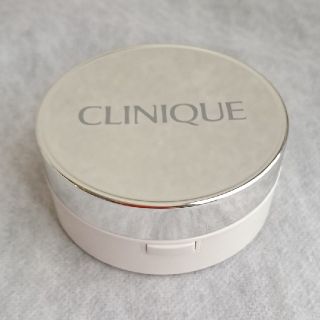 クリニーク(CLINIQUE)のクリニーク スーパー バランスド パウダー 63(フェイスパウダー)