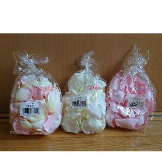 新品•未使用　造花　花びら　3種セット(その他)