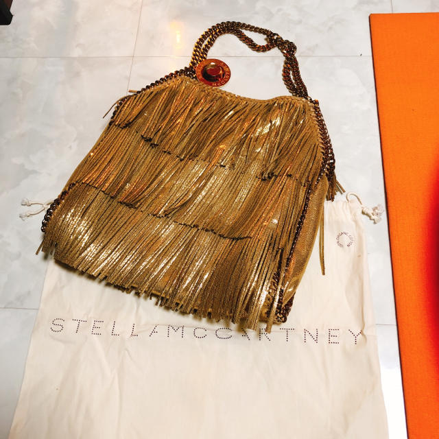 Stella McCartney(ステラマッカートニー)のステラマッカートニー  ファラベラ ゴールド チェーンバッグ フリンジ レディースのバッグ(ハンドバッグ)の商品写真