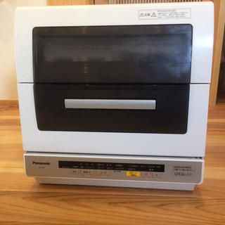 パナソニック(Panasonic)の食器洗乾燥機 panasonic NP-TR7(食器洗い機/乾燥機)
