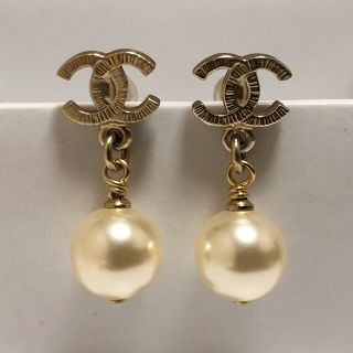 シャネル(CHANEL)のぎゅうぎゅう様専用★期間限定お値段★シャネルCHANEL★ピアス(ピアス(両耳用))