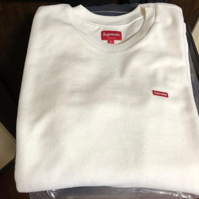 Supreme(シュプリーム)のsupreme スモールボックスTシャツ メンズのトップス(Tシャツ/カットソー(半袖/袖なし))の商品写真