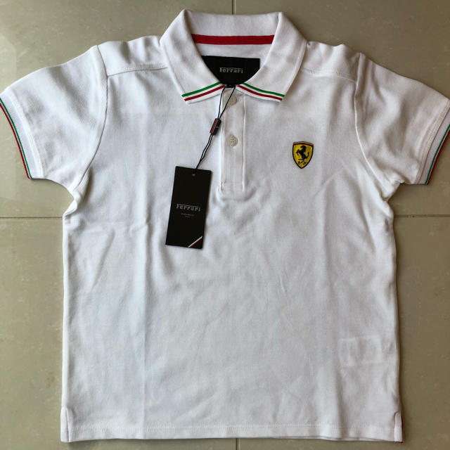 Ferrari(フェラーリ)の【新品】フェラーリ☆ポロシャツ☆size9〜10 キッズ/ベビー/マタニティのキッズ服男の子用(90cm~)(Tシャツ/カットソー)の商品写真