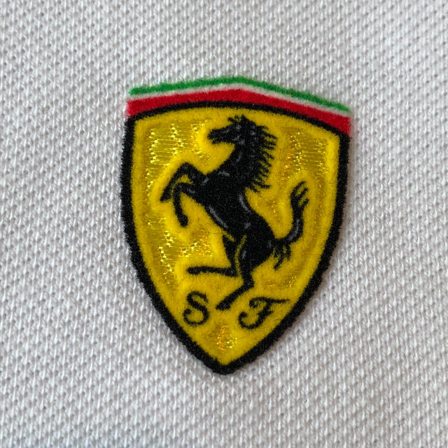 Ferrari(フェラーリ)の【新品】フェラーリ☆ポロシャツ☆size9〜10 キッズ/ベビー/マタニティのキッズ服男の子用(90cm~)(Tシャツ/カットソー)の商品写真