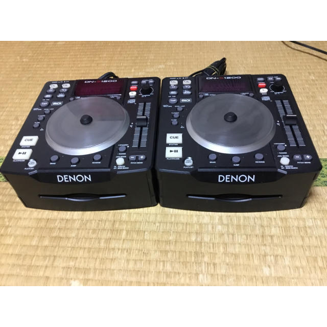 DENON(デノン)のDenon DN-S1200 楽器のDJ機器(ターンテーブル)の商品写真