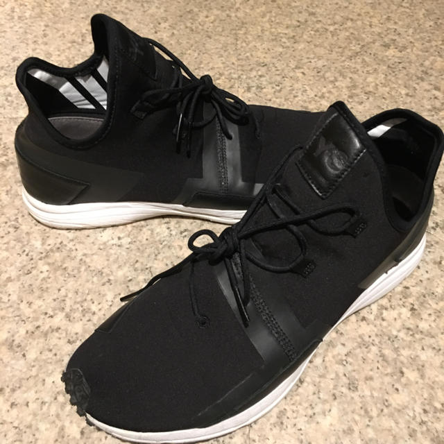 Y-3(ワイスリー)のY-3 26.5cm スニーカー メンズの靴/シューズ(スニーカー)の商品写真