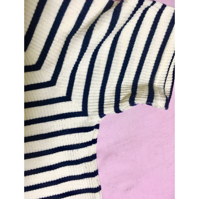 INGNI(イング)の☆たまちゃん様専用☆INGNI Vネック ボーダーTシャツ レディースのトップス(Tシャツ(半袖/袖なし))の商品写真