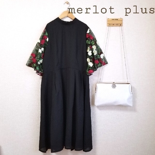メルロー(merlot)の今季＊merlot 結婚式 ドレスワンピース 黒(ミディアムドレス)