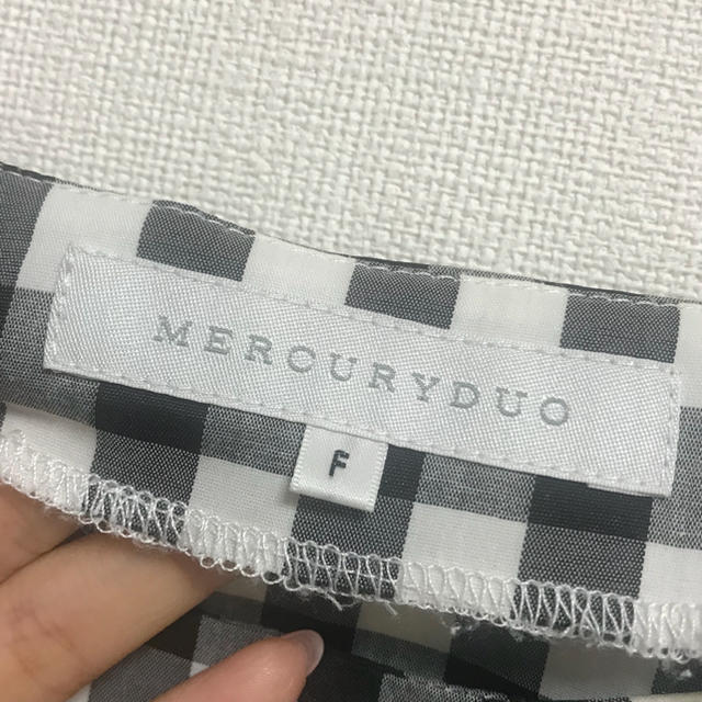 MERCURYDUO(マーキュリーデュオ)のMERCURYDUO フリルトップス レディースのトップス(カットソー(半袖/袖なし))の商品写真