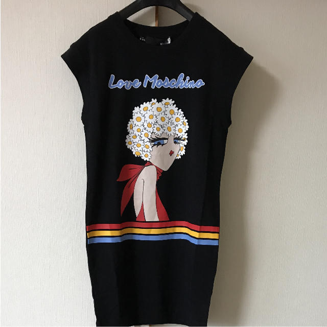 現品限り一斉値下げ！ ♡esperer♡様専用☆LOVE MOSCHINO ワンピース40