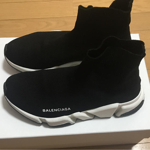 確実正規品 BALENCIAGA スピードトレーナーのサムネイル