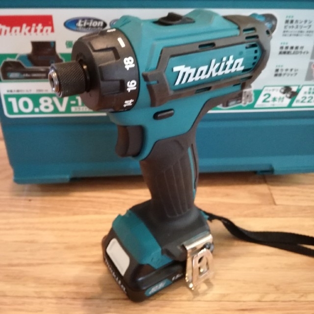 Makita(マキタ)の限定22日まで！マキタ Makita 充電式ドライバドリル DF031DSHX スポーツ/アウトドアの自転車(工具/メンテナンス)の商品写真