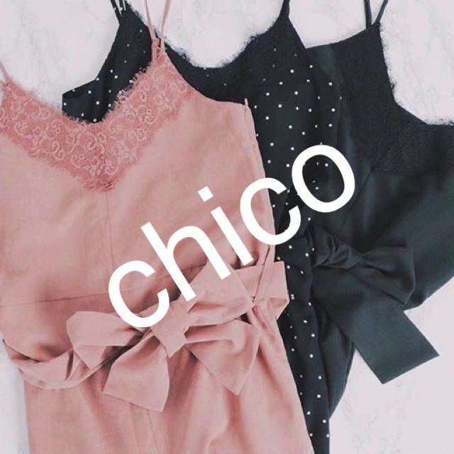who's who Chico(フーズフーチコ)のchico ドットサロペット 黒  レディースのパンツ(サロペット/オーバーオール)の商品写真