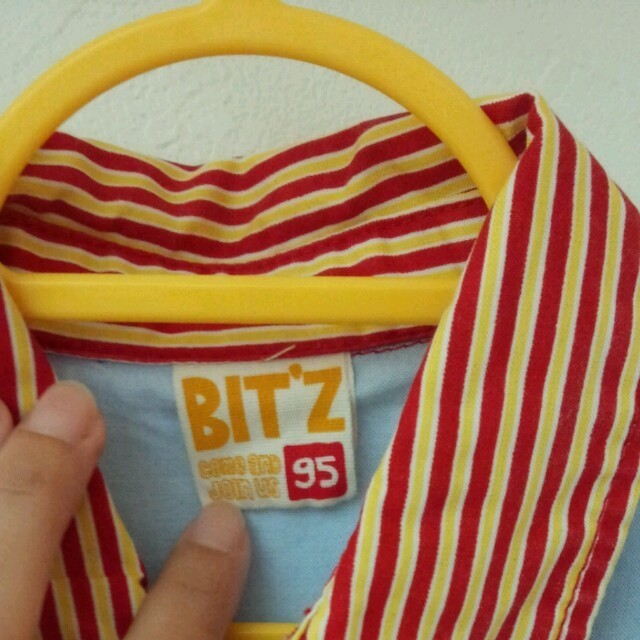 Bit'z(ビッツ)のBIT’Z♡デニムシャツ95 キッズ/ベビー/マタニティのキッズ服男の子用(90cm~)(その他)の商品写真