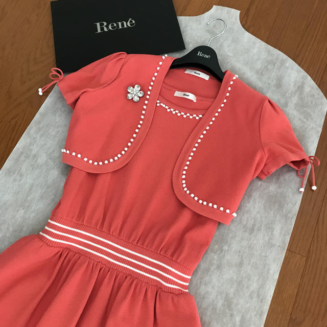 René(ルネ)のRene♡ボレロ付きニットワンピース36 レディースのワンピース(ひざ丈ワンピース)の商品写真