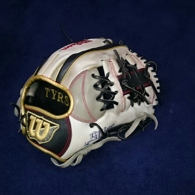 wilson(ウィルソン)のWilson 一般軟式グローブ 内野用 スポーツ/アウトドアの野球(グローブ)の商品写真