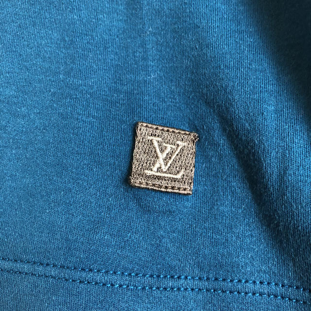 LOUIS VUITTON(ルイヴィトン)のLouis Vuitton Tシャツ メンズのトップス(Tシャツ/カットソー(半袖/袖なし))の商品写真