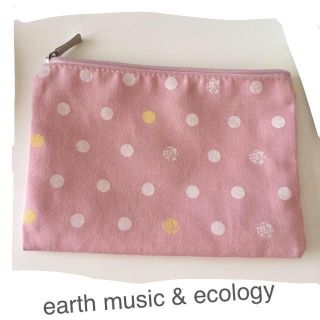 アースミュージックアンドエコロジー(earth music & ecology)の送料込み☆アースミュージック&エコロジー☆メイクポーチ☆新品未使用☆ピンク(ポーチ)