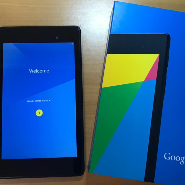 NEXUS7(ネクサス7)のGoogle NEXUS7 2013 7インチタブレット スマホ/家電/カメラのPC/タブレット(タブレット)の商品写真