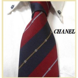 シャネル(CHANEL)の売切れ必至★CHANELシャネル★正統派高級ストライプネクタイ★エレガント★(ネクタイ)