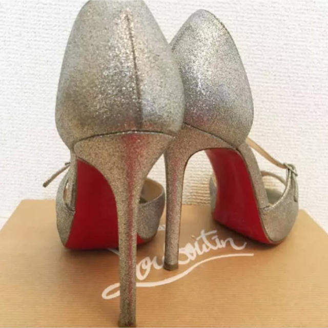 Christian Louboutin(クリスチャンルブタン)のChristian Louboutin ルブタン グリッター 38 レディースの靴/シューズ(ハイヒール/パンプス)の商品写真