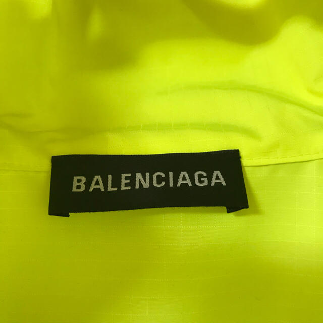 Balenciaga(バレンシアガ)の入手困難 BALENCIAGA トラックスーツ プリントロゴ イエロー 38 メンズのジャケット/アウター(ナイロンジャケット)の商品写真