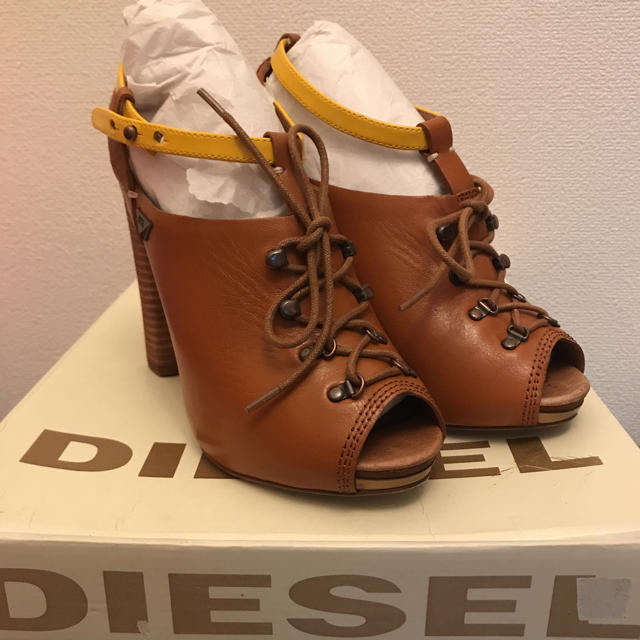 DIESEL(ディーゼル)のDIESEL ディーゼル レースアップサンダル サイズ38 美品 レディースの靴/シューズ(サンダル)の商品写真