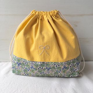 ☆ナナ様 専用☆巾着1点 お弁当袋 イエロー(バッグ/レッスンバッグ)