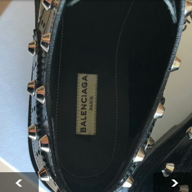 Balenciaga(バレンシアガ)のBALENCIAGA　スタッズ　レザー　37 レディースの靴/シューズ(ローファー/革靴)の商品写真