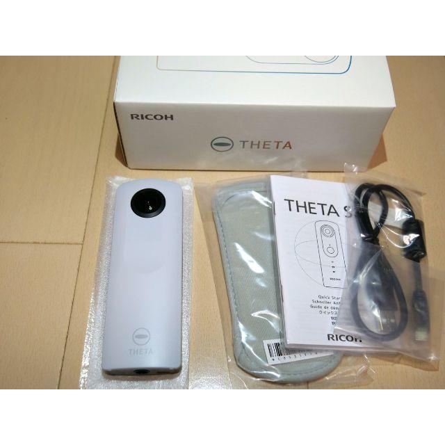 RICOH(リコー)の新品同様品 RICOH THETA SC ホワイト 5/15購入 スマホ/家電/カメラのカメラ(コンパクトデジタルカメラ)の商品写真