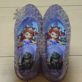 ディズニー(Disney)の西松屋 プリンセスソフィアキラキララバーサンダル(サンダル)