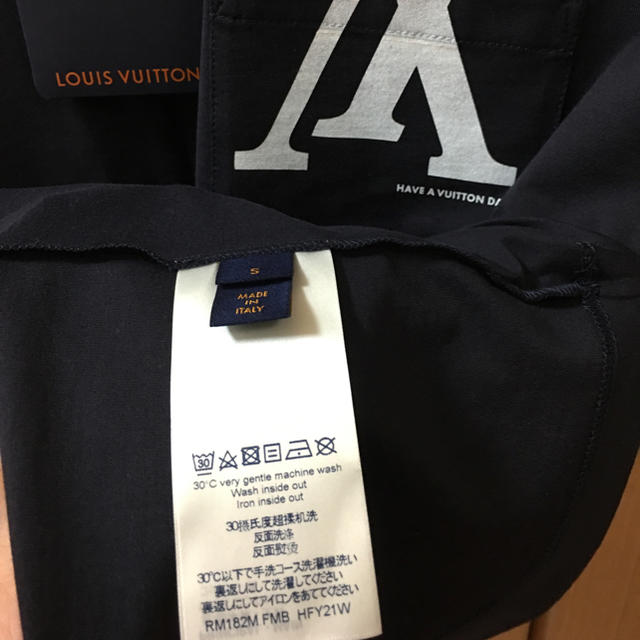LOUIS VUITTON(ルイヴィトン)のルイヴィトン  Tシャツ 2018 メンズのトップス(Tシャツ/カットソー(半袖/袖なし))の商品写真