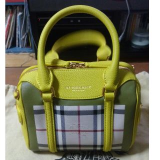 バーバリー(BURBERRY)の本物！レア！バーバリープローサムmini beeハンドショルダー2way バッグ(ショルダーバッグ)