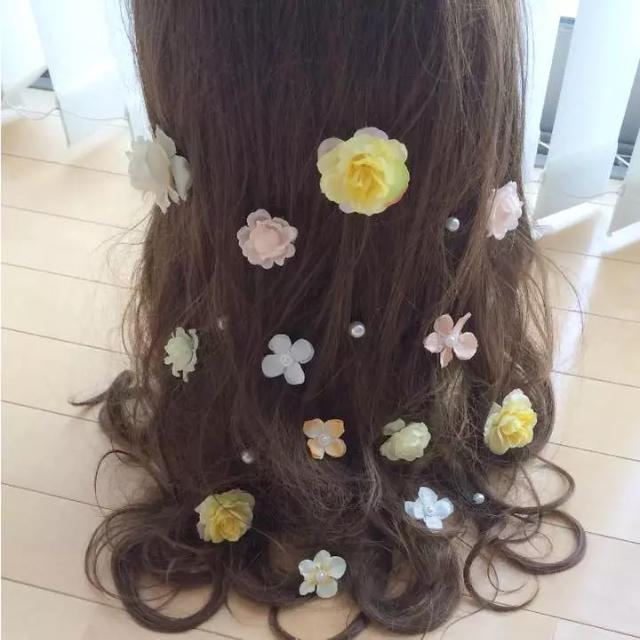 ラプンツェル髪飾り 黄色♡オレンジ♡白 | フリマアプリ ラクマ ラプンツェル髪飾り 黄色♡オレンジ♡白 | フリマアプリ ラクマ