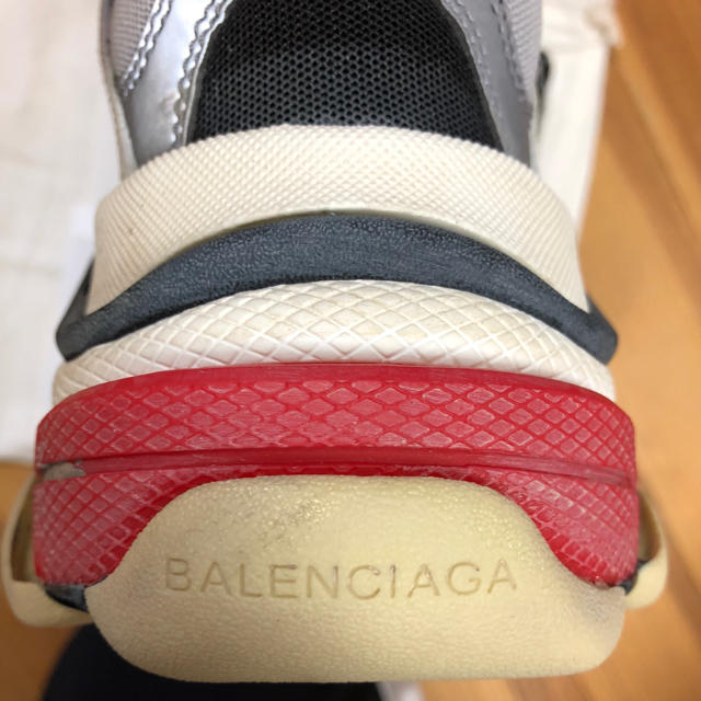 Balenciaga(バレンシアガ)のBALENCIAGA triple s silver 40 メンズの靴/シューズ(スニーカー)の商品写真