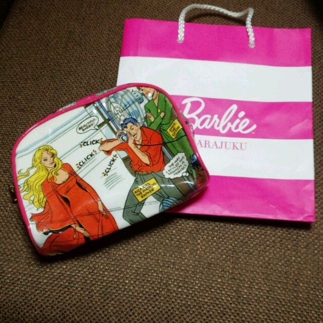 Barbie(バービー)のBarbie♡ポーチ レディースのファッション小物(ポーチ)の商品写真