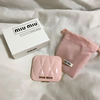 ミュウミュウ(miumiu)のmiumiu ノベルティ ミラー(ミラー)